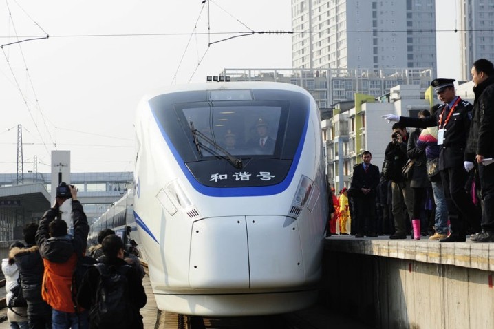 
成都から北京に行くD318番列車
